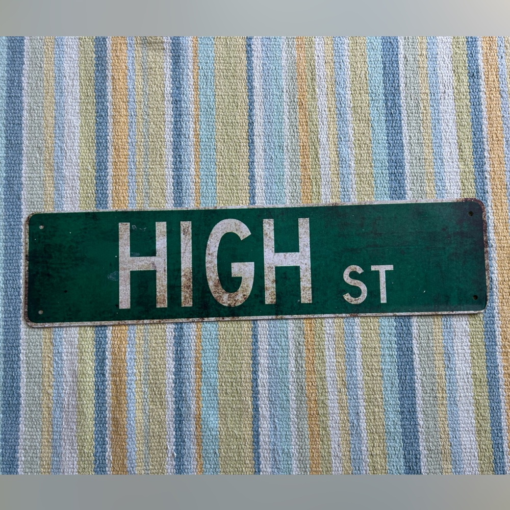Vintage Metal Sign Collection - Picture 3 of 8